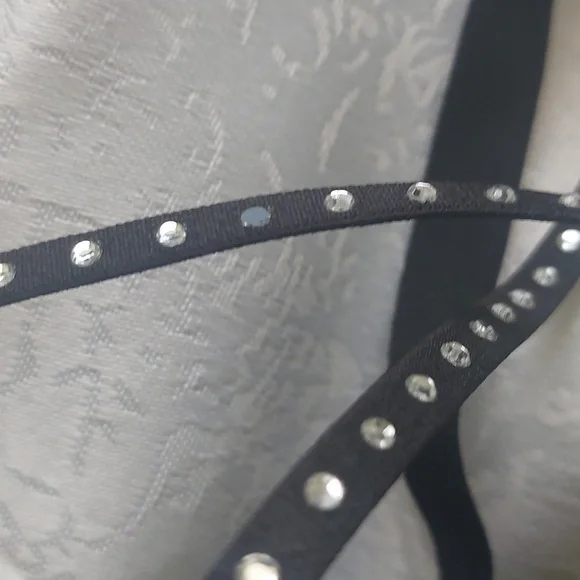 34DD, La SENZA Black Full Coverage Bra with Molded Cups - Picture 5 of 12